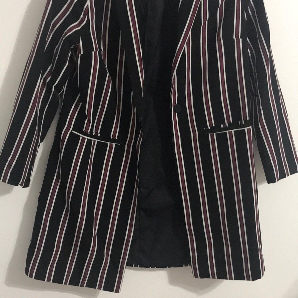 blazer - Picture 7 of 7